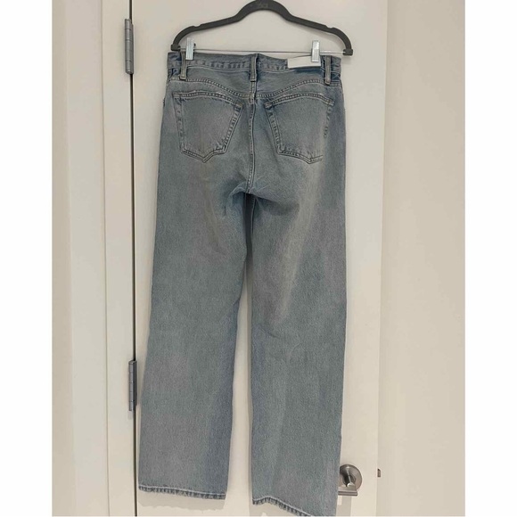Re/Done 90s High Rise Loose Jeans in Light Worn 7 - Picture 4 of 5